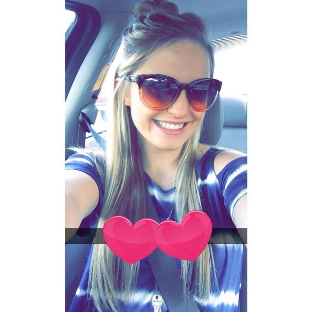 Meet your Posher, Alison